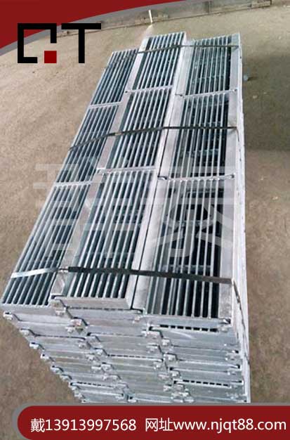 活動(dòng)溝蓋板